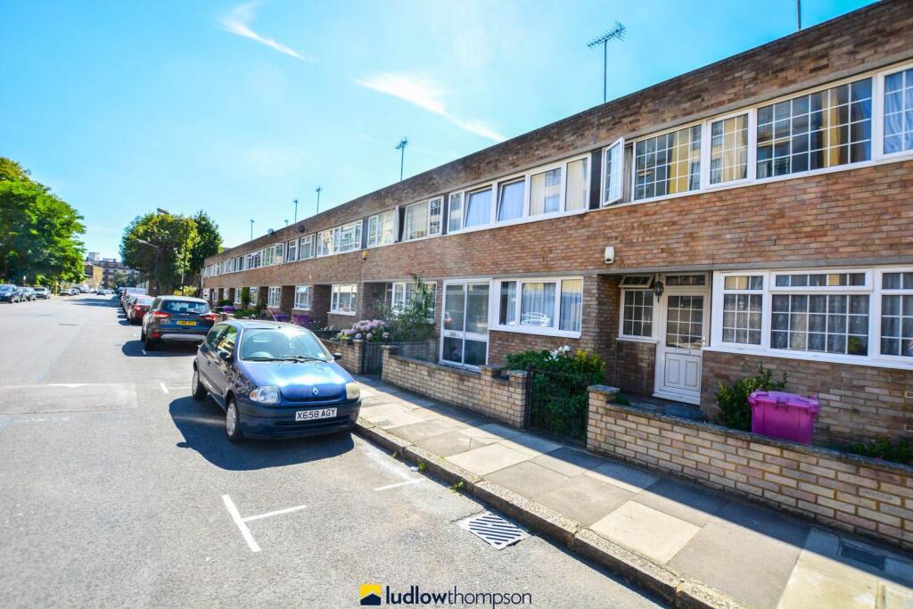 3 bed Mid Terraced House for rent in Stepney. From Foxtons - Wapping