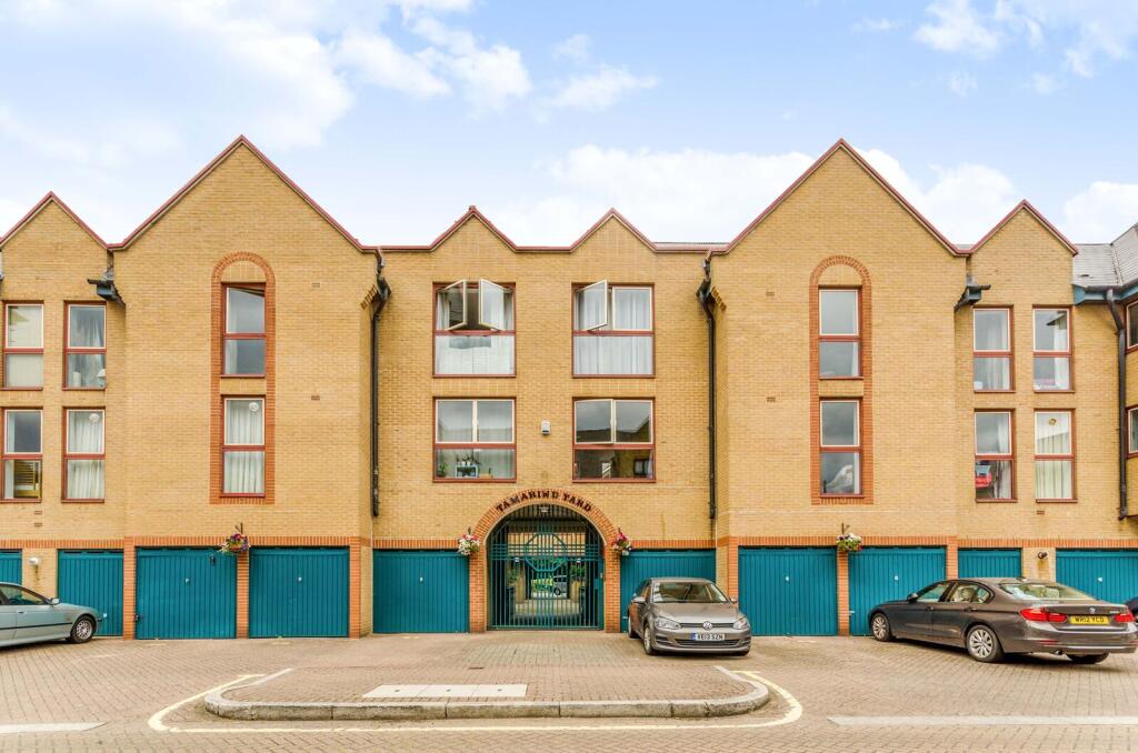 2 bed 1st Floor Flat for rent in London. From Foxtons - Wapping 2 bed 1st Floor Flat for rent in London. From Foxtons - Wapping