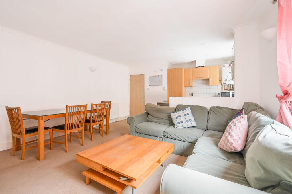 1 bed 1st Floor Flat for rent in London. From Foxtons - Wapping 1 bed 1st Floor Flat for rent in London. From Foxtons - Wapping