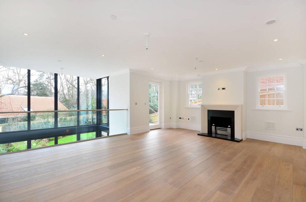 5 bed Semi Detached for rent in London. From Foxtons - Wimbledon
