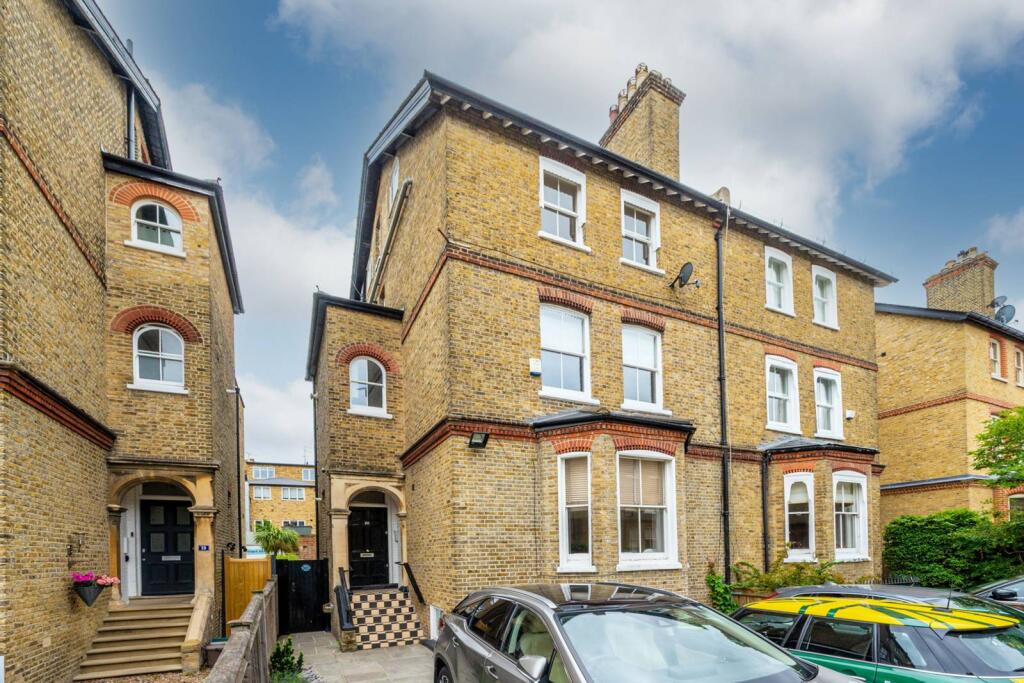 2 bed 1st Floor Flat for rent in London. From Foxtons - Wimbledon