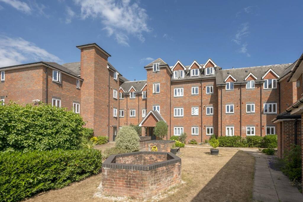 1 bed 1st Floor Flat for rent in Wimbledon. From Foxtons - Wimbledon