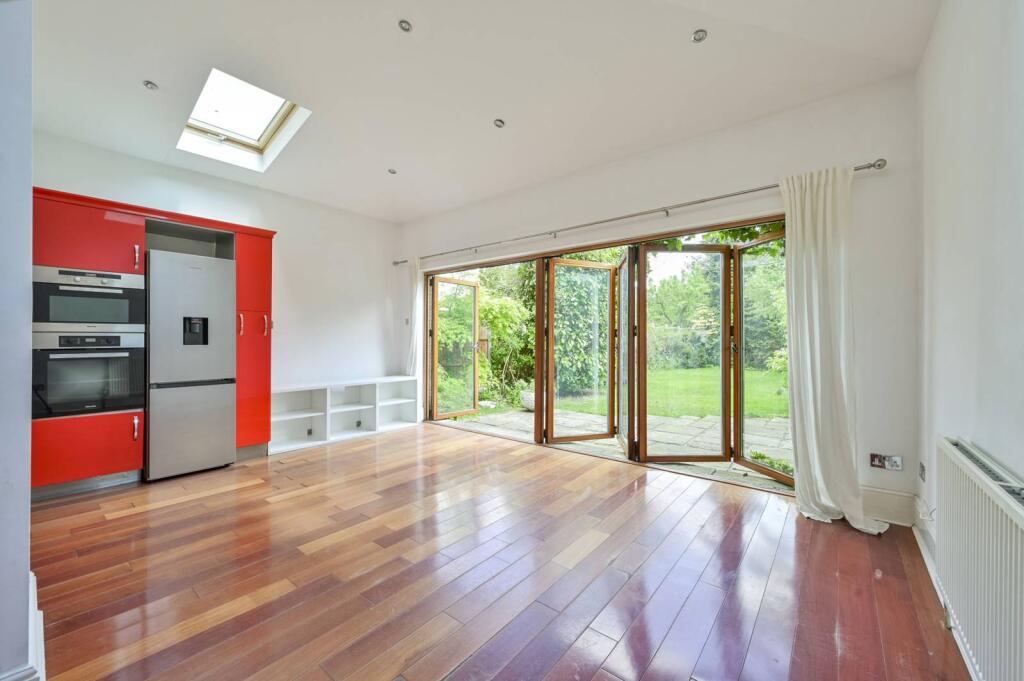 4 bed Semi Detached for rent in Merton. From Foxtons - Wimbledon