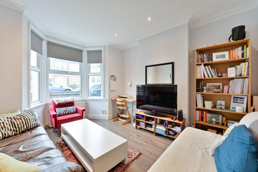 4 bed Mid Terraced House for rent in Wimbledon. From Foxtons - Wimbledon