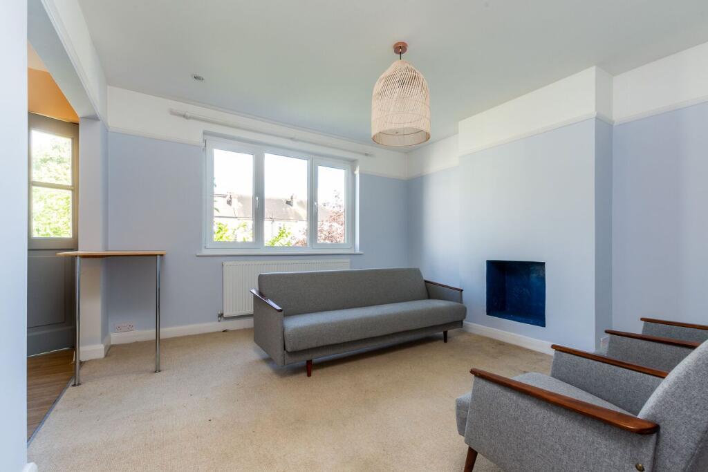 2 bed Annexe for rent in London. From Foxtons - Wimbledon