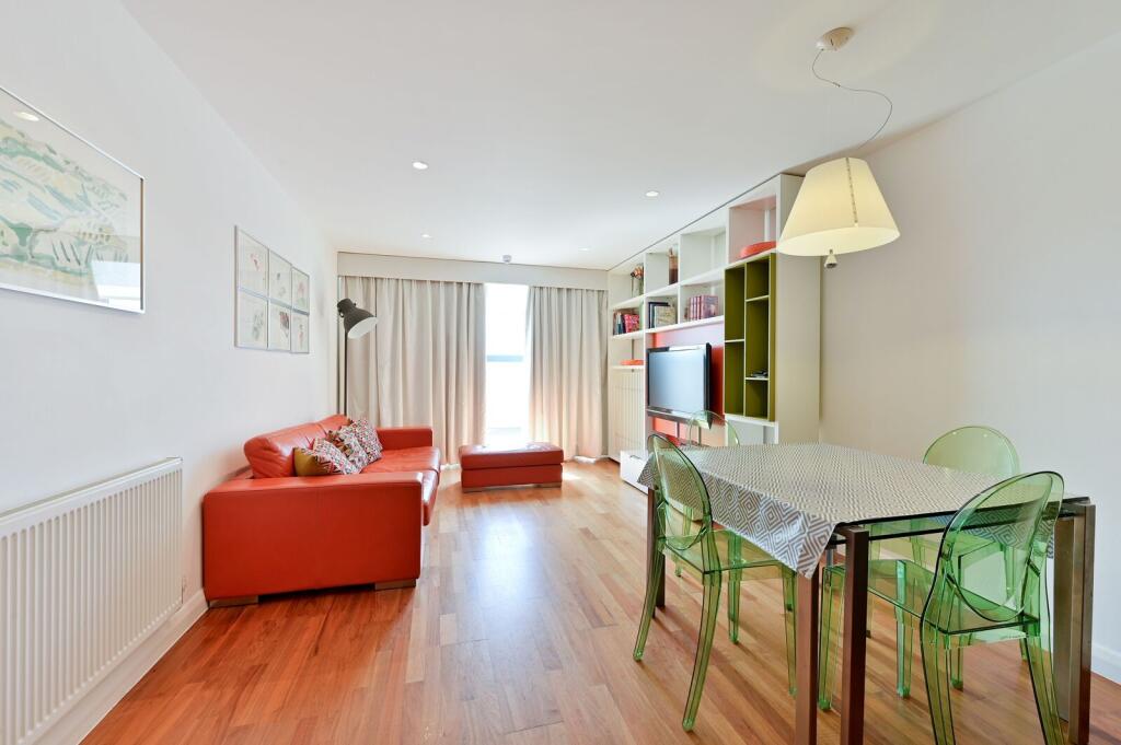 2 bed 1st Floor Flat for rent in Wimbledon. From Foxtons - Wimbledon