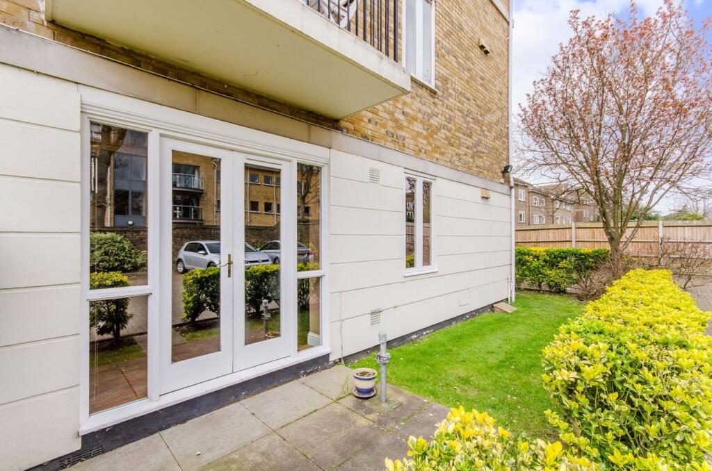 2 bed 1st Floor Flat for rent in London. From Foxtons - Wimbledon
