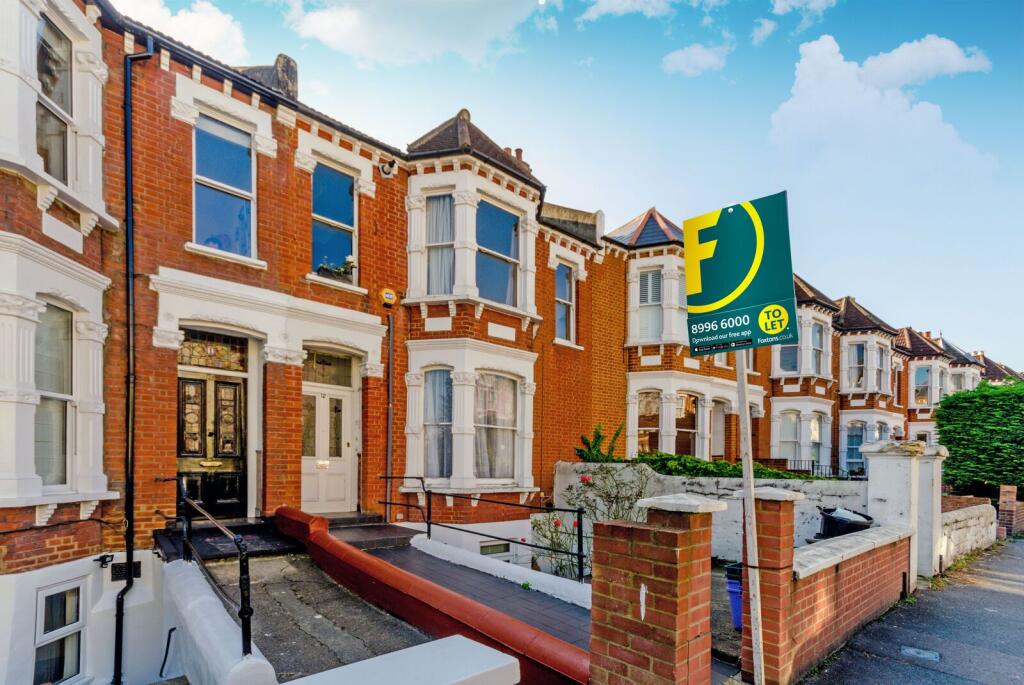 2 bed 1st Floor Flat for rent in Wimbledon. From Foxtons - Wimbledon