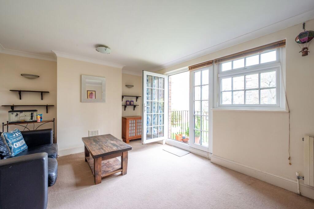 2 bed 1st Floor Flat for rent in Wimbledon. From Foxtons - Wimbledon 2 bed 1st Floor Flat for rent in Wimbledon. From Foxtons - Wimbledon