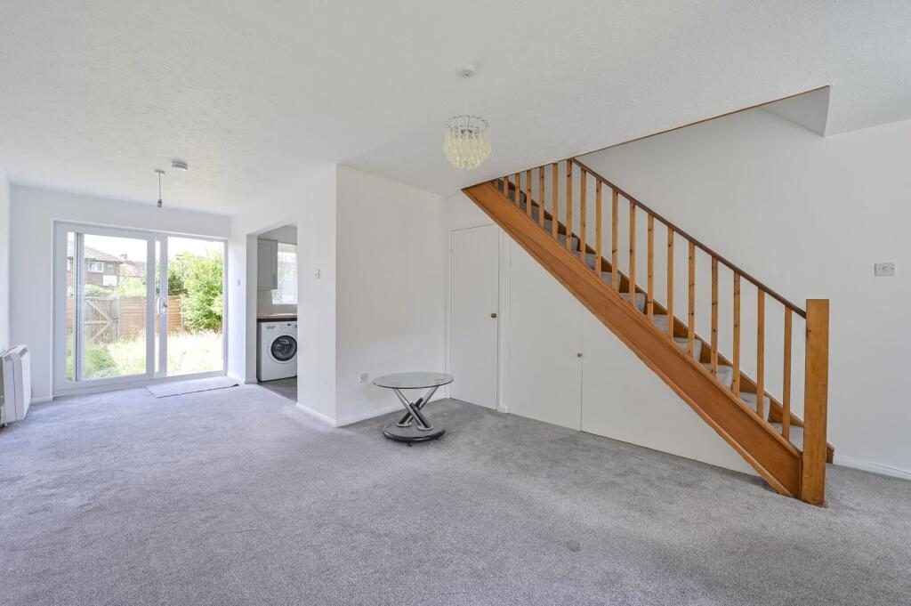 2 bed Detached for rent in London. From Foxtons - Wimbledon