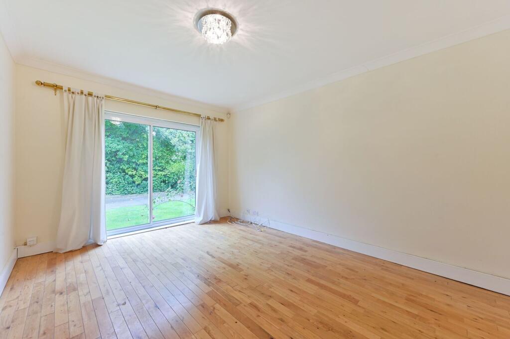 2 bed 1st Floor Flat for rent in Wimbledon. From Foxtons - Wimbledon