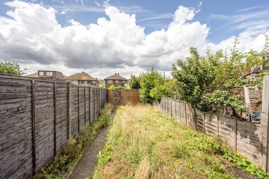 2 bed Detached for rent in London. From Foxtons - Wimbledon