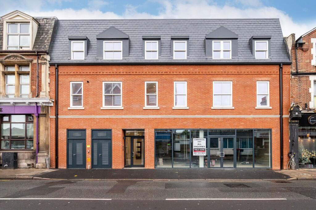 2 bed 1st Floor Flat for rent in London. From Foxtons - Wimbledon