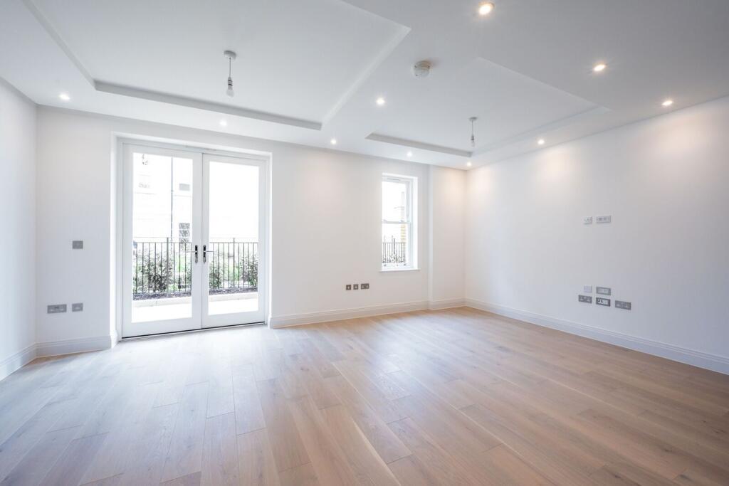 2 bed 1st Floor Flat for rent in London. From Foxtons - Wimbledon