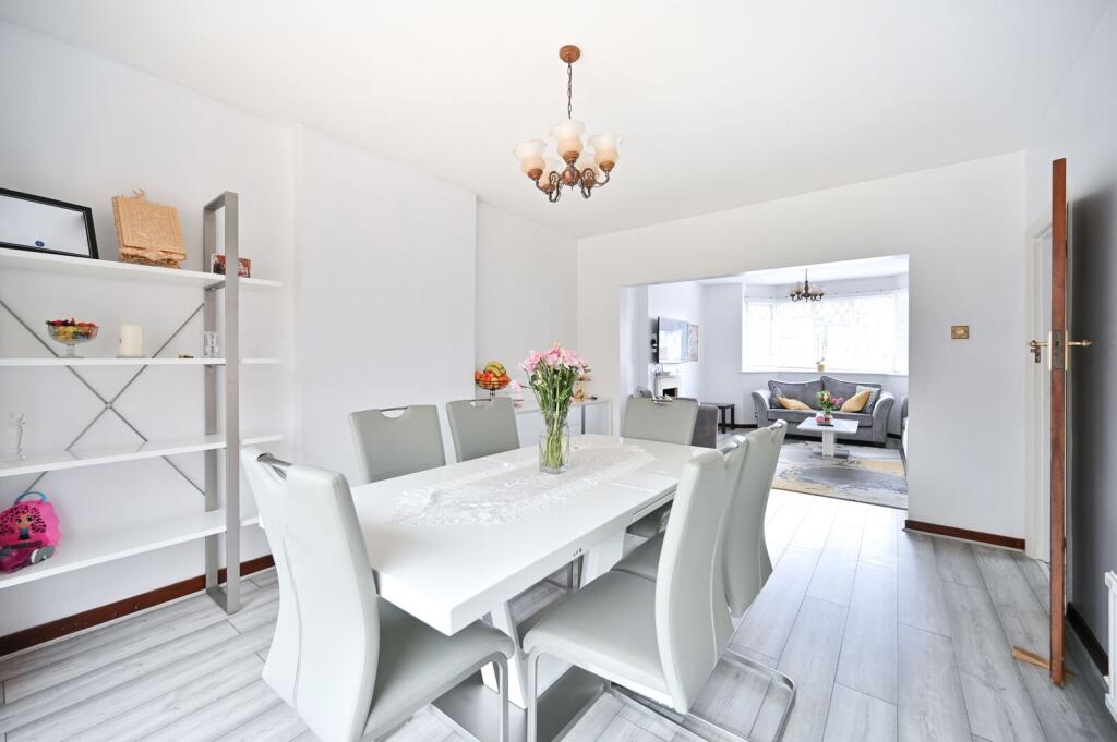 3 bed Detached for rent in New Malden. From Foxtons - New Malden