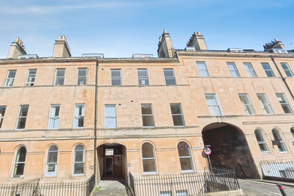 3 bed Apartment for rent in Bath & North East Somerset. From Martin & Co - Bath