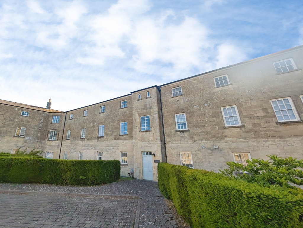 1 bed Ground Floor Flat for rent in Bath & North East Somerset. From Martin & Co - Bath