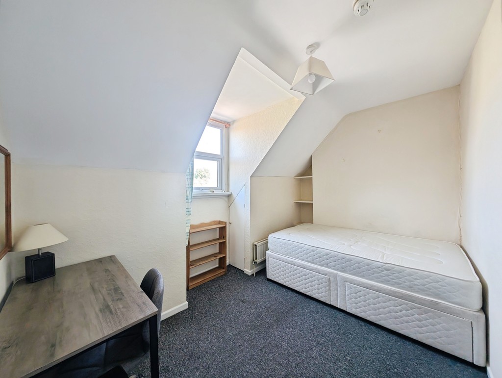 1 bed End of Terrace for rent in Bath. From Martin & Co - Bath 1 bed End of Terrace for rent in Bath. From Martin & Co - Bath