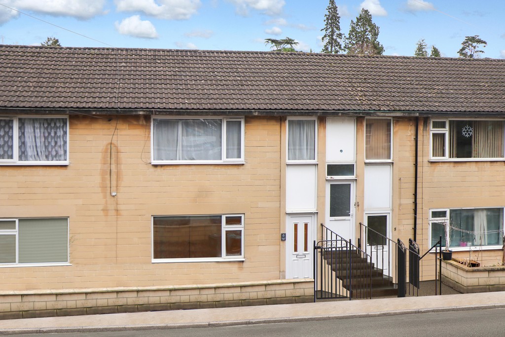 2 bed 1st Floor Flat for rent in Bath & North East Somerset. From Martin & Co - Bath 2 bed 1st Floor Flat for rent in Bath & North East Somerset. From Martin & Co - Bath