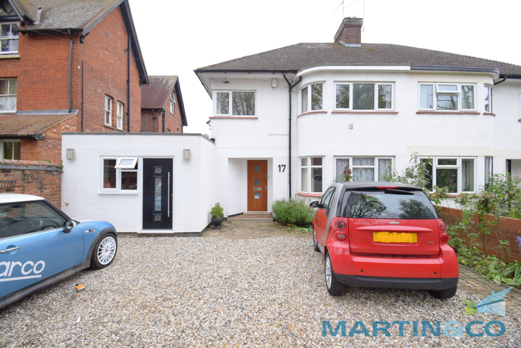 3 bed Mid Terraced House for rent in Bedfordshire. From Martin & Co - Bedford