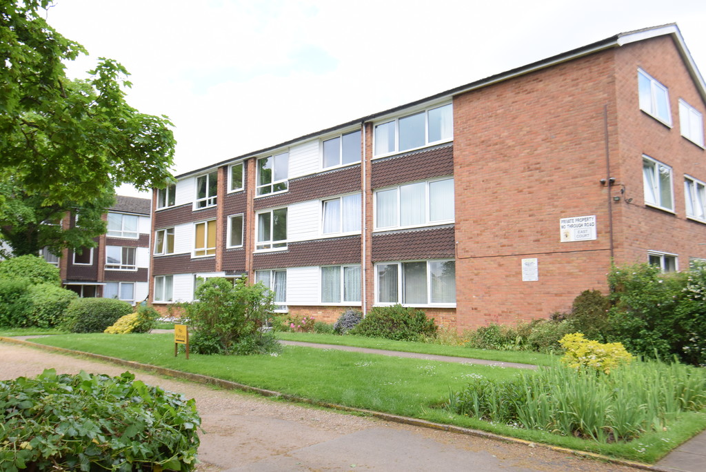 2 bed Apartment for rent in Beds. From Martin & Co - Bedford