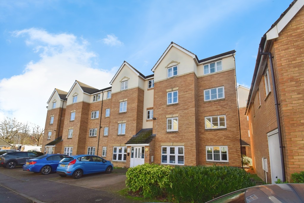 2 bed Apartment for rent in Bedfordshire. From Martin & Co - Bedford
