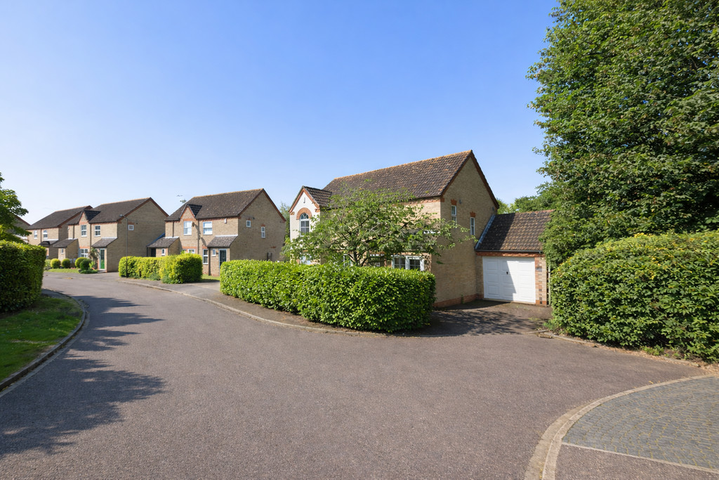 2 bed Semi Detached for rent in Bedfordshire. From Martin & Co - Bedford
