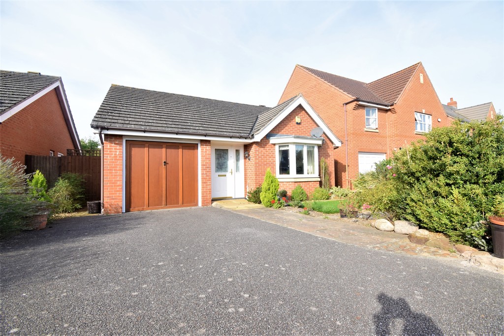 3 bed Detached bungalow for rent in Bedfordshire. From Martin & Co - Bedford