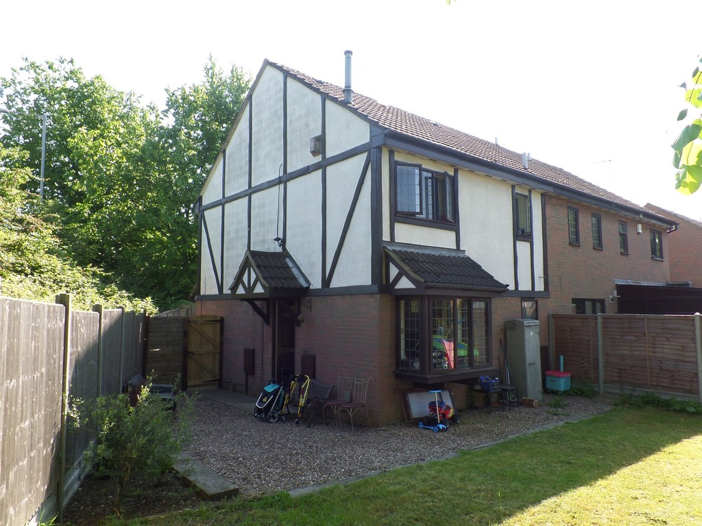 1 bed End of Terrace for rent in Beds. From Martin & Co - Bedford
