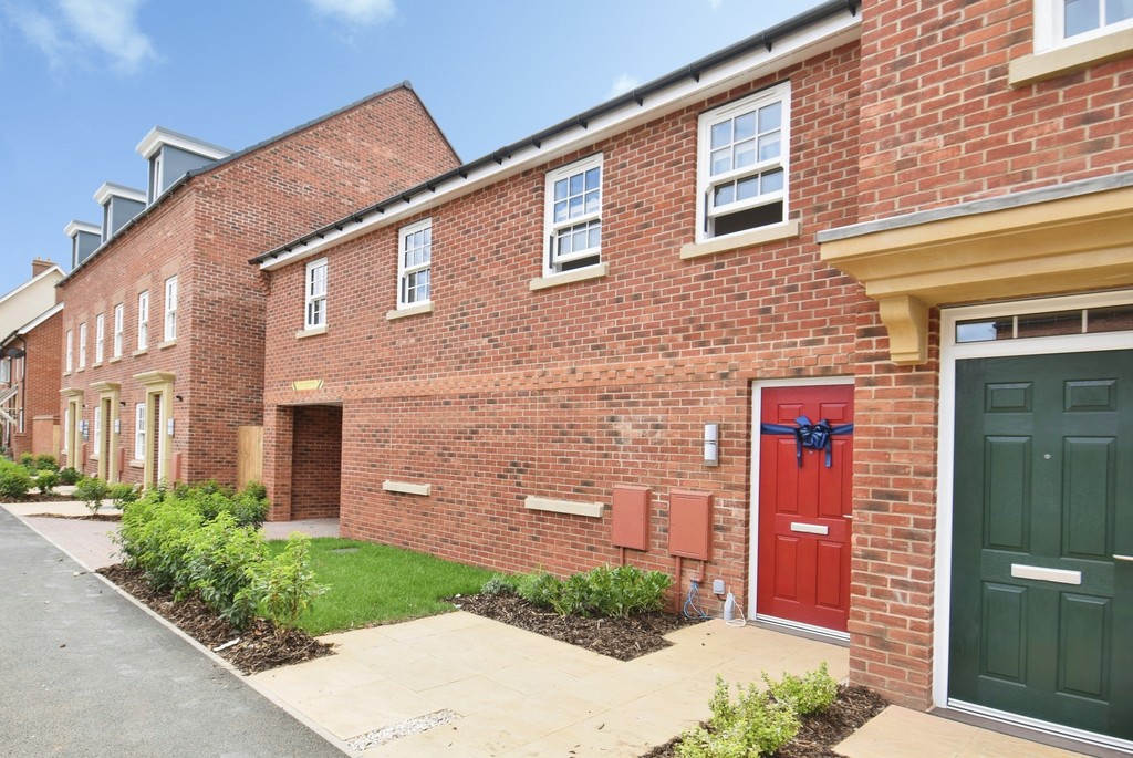 2 bed Mid Terraced House for rent in Great Denham. From Martin & Co - Bedford 2 bed Mid Terraced House for rent in Great Denham. From Martin & Co - Bedford