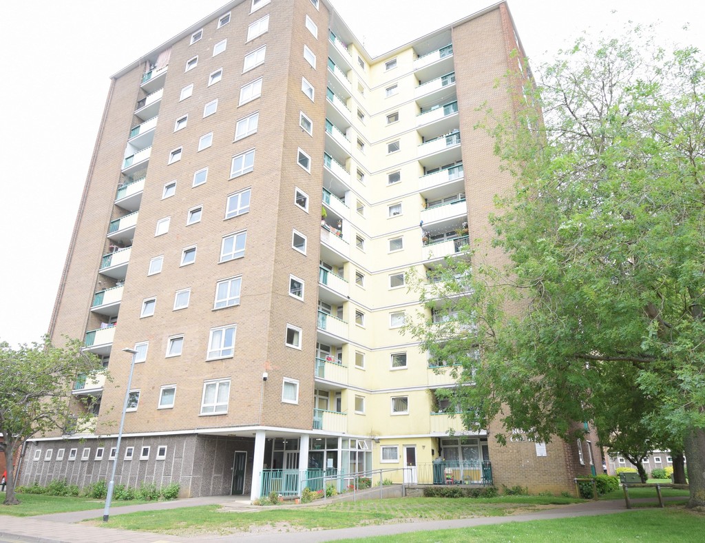 1 bed 1st Floor Flat for rent in Bedford. From Martin & Co - Bedford