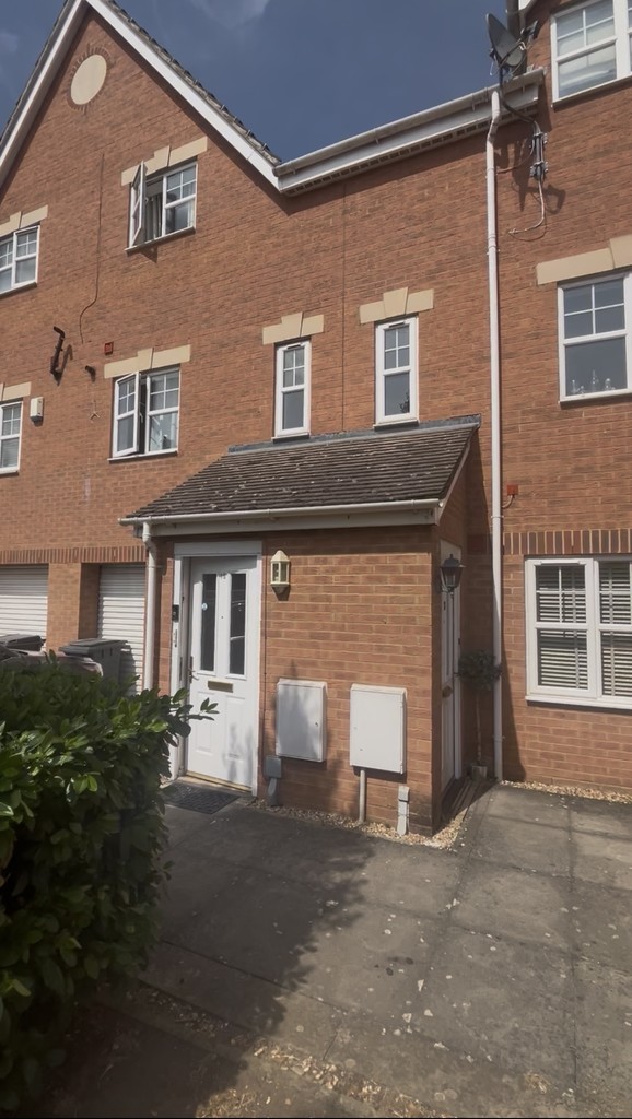 2 bed Apartment for rent in Elstow. From Martin & Co - Bedford