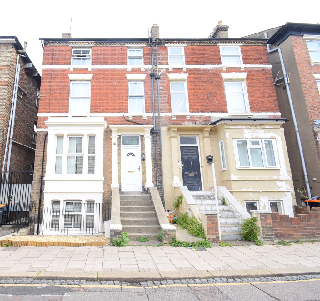 1 bed House Share for rent in Bedfordshire. From Martin & Co - Bedford