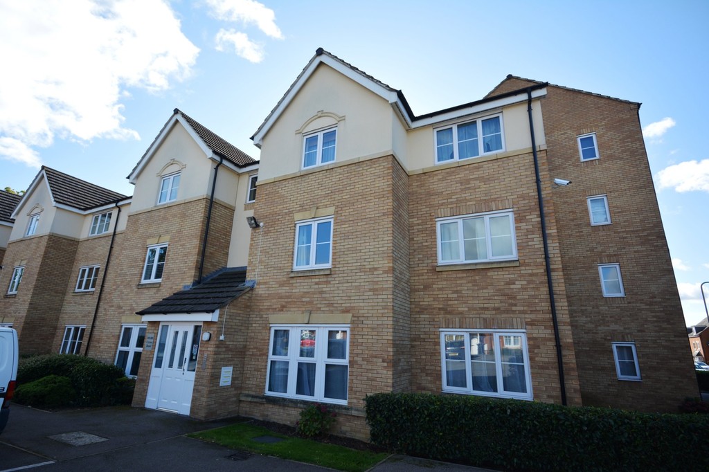 2 bed Apartment for rent in Bedfordshire. From Martin & Co - Bedford