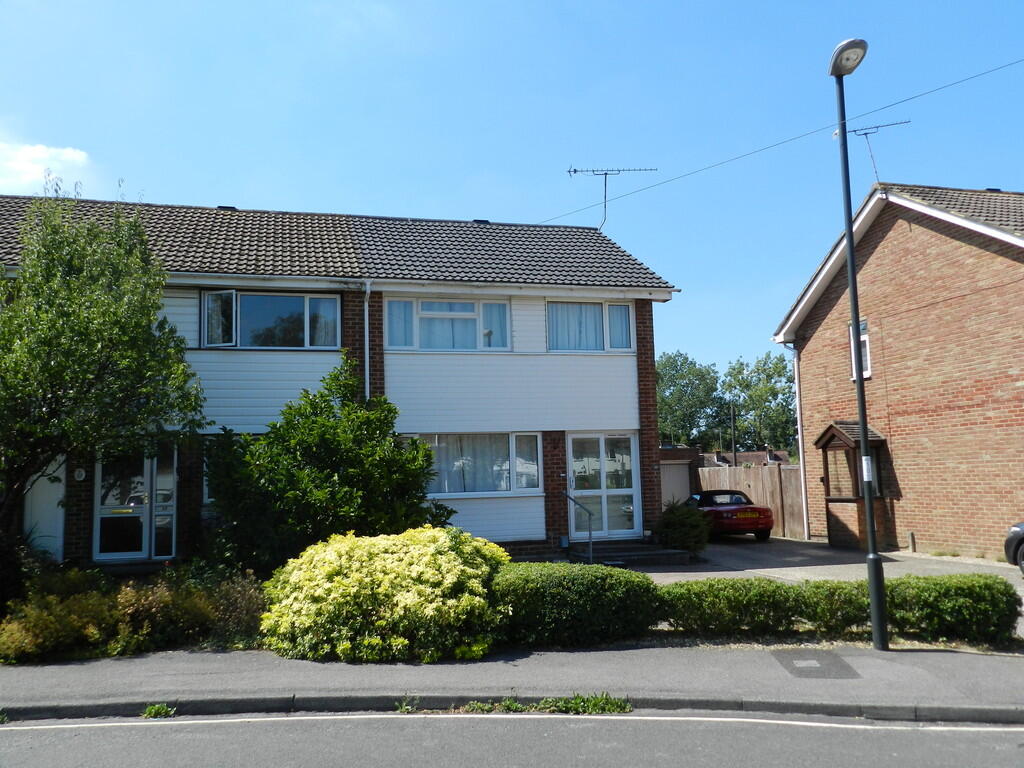 3 bed Semi Detached for rent in Crawley. From Martin & Co - Crawley