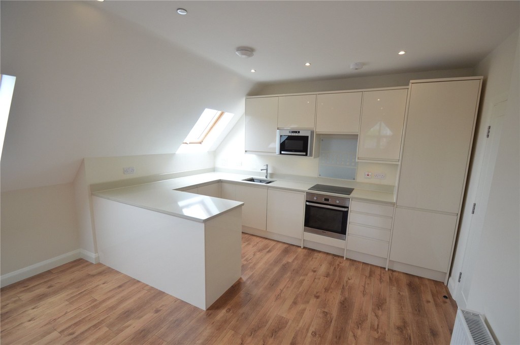 2 bed Apartment for rent in Surrey. From Martin & Co - Croydon 2 bed Apartment for rent in Surrey. From Martin & Co - Croydon