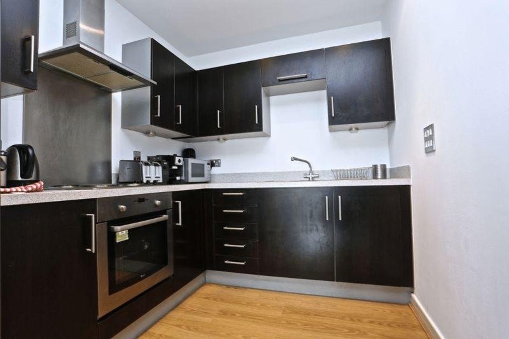 2 bed Apartment for rent in Surrey. From Martin & Co - Croydon 2 bed Apartment for rent in Surrey. From Martin & Co - Croydon