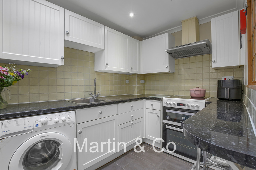 2 bed Apartment for rent in Penge. From Martin & Co - Croydon 2 bed Apartment for rent in Penge. From Martin & Co - Croydon