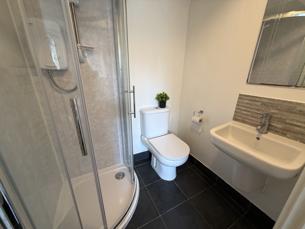 6 bed House Share for rent in Derbyshire. From Martin & Co - Derby 6 bed House Share for rent in Derbyshire. From Martin & Co - Derby