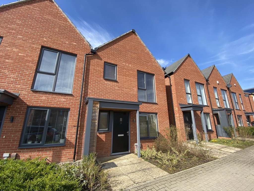 2 bed Town House for rent in Derbys. From Martin & Co - Derby