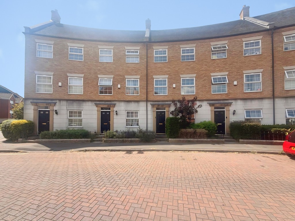 4 bed Mid Terraced House for rent in Derby. From Martin & Co - Derby 4 bed Mid Terraced House for rent in Derby. From Martin & Co - Derby