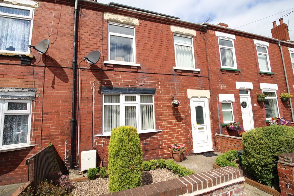 3 bed Mid Terraced House for rent in South Yorkshire. From Martin & Co - Doncaster