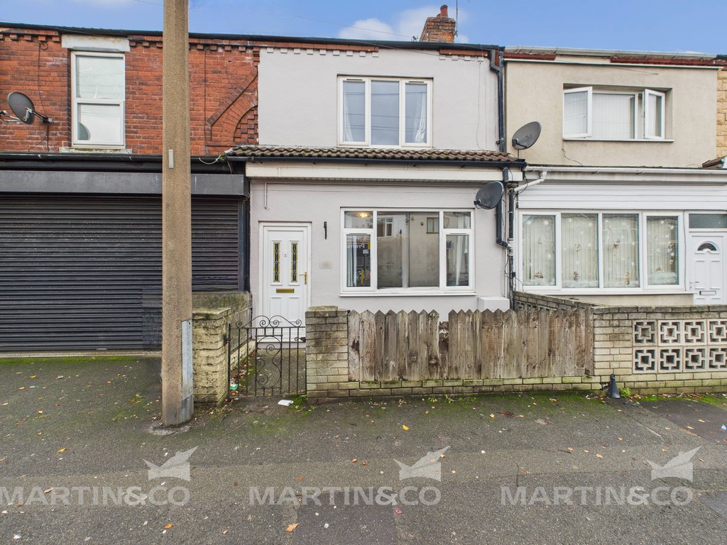 3 bed Mid Terraced House for rent in Bentley. From Martin & Co - Doncaster