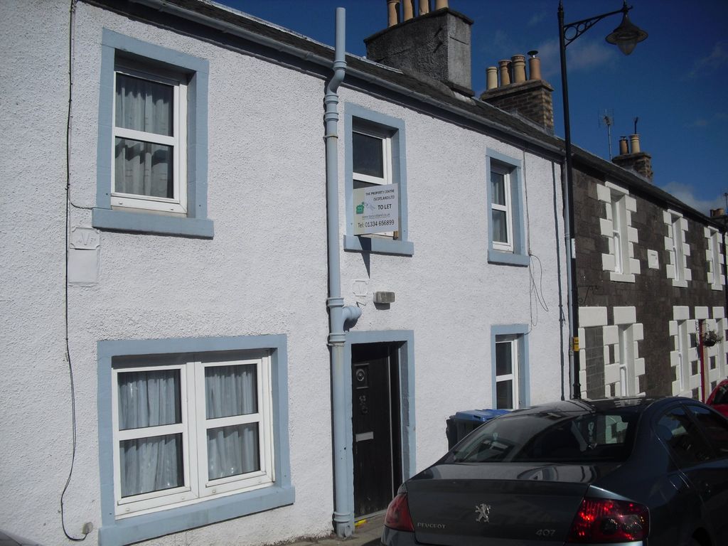 2 bed Mid Terraced House for rent in Perthshire. From Martin & Co - Cupar