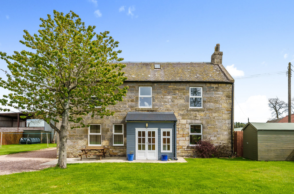 3 bed Apartment for rent in Fife. From Martin & Co - Cupar