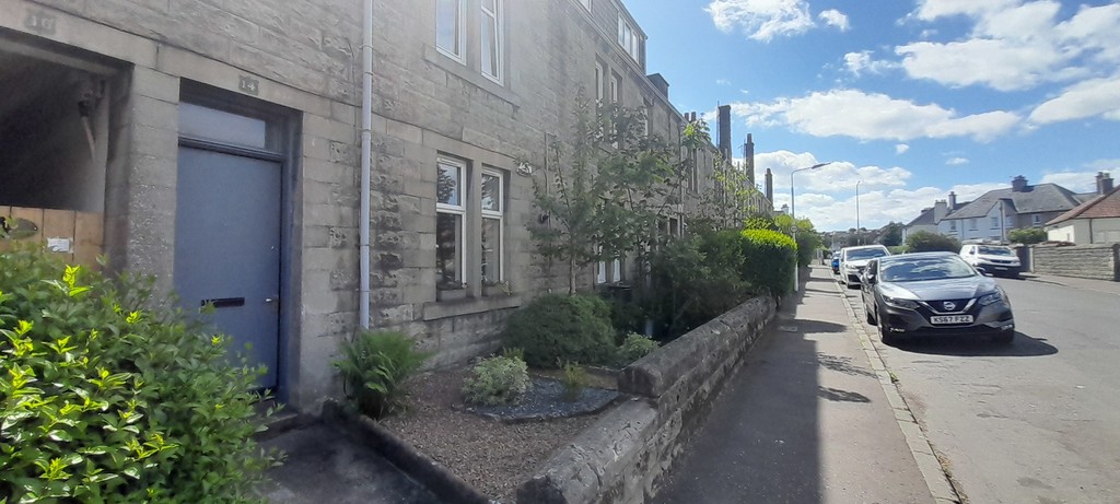 1 bed Ground Floor Flat for rent in Fife. From Martin & Co - Cupar