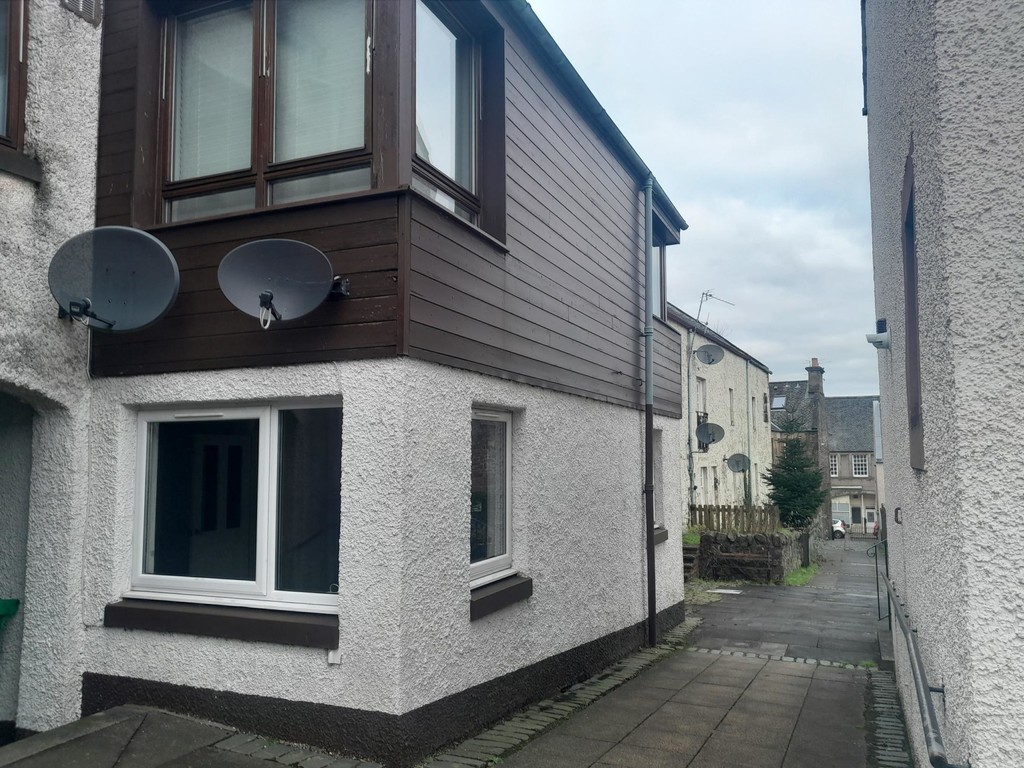 1 bed Apartment for rent in Fife. From Martin & Co - Cupar