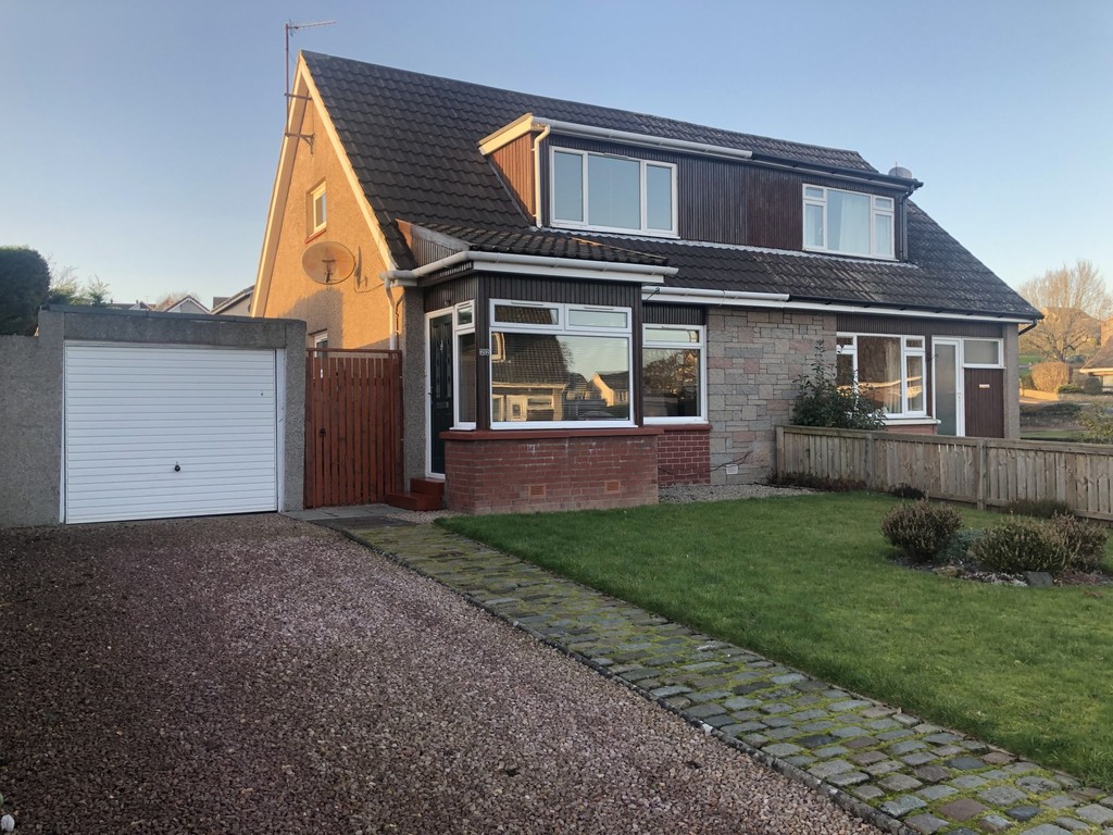 3 bed Semi Detached for rent in Fife. From Martin & Co - Cupar