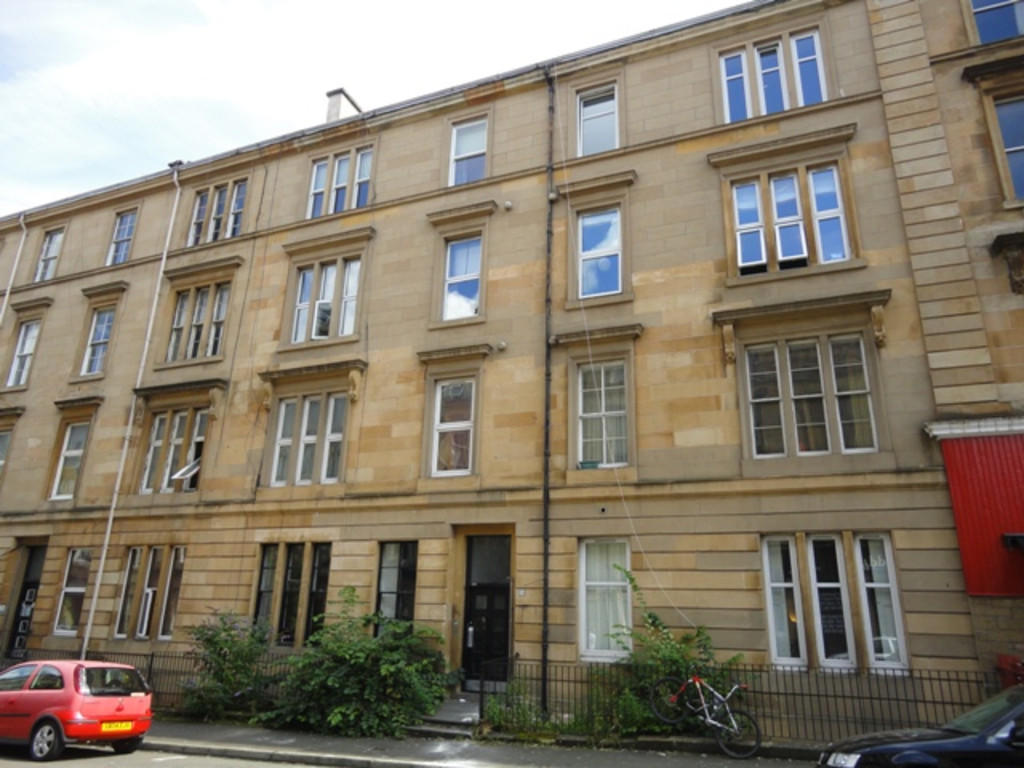 4 bed Apartment for rent in Glasgow. From Martin & Co - Glasgow West End