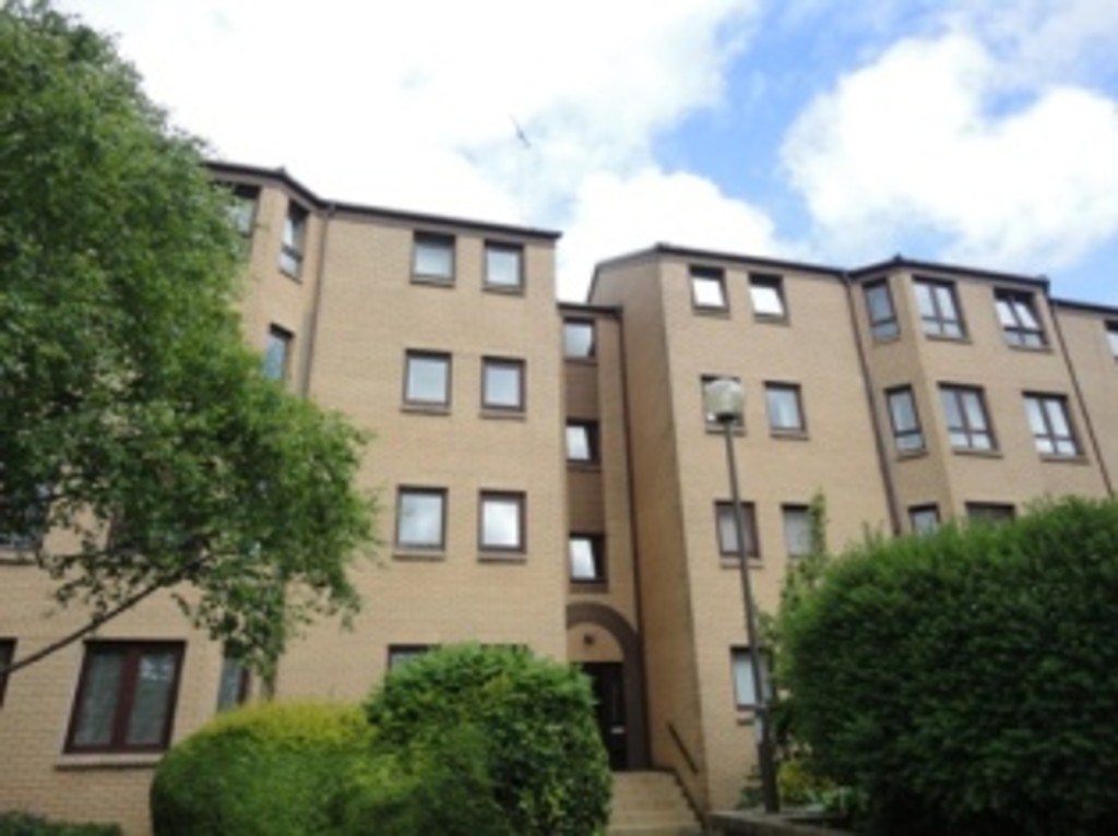 2 bed 1st Floor Flat for rent in Glasgow. From Martin & Co - Glasgow West End